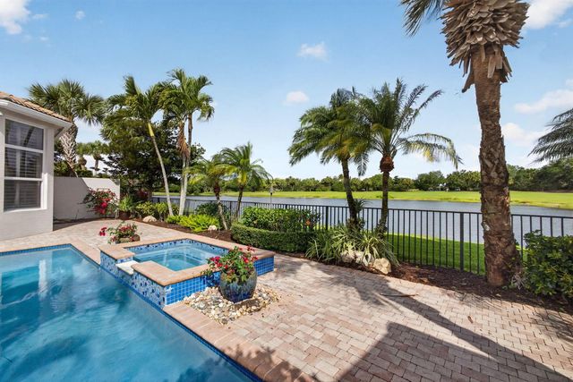 131 Porto Vecchio Way, Palm Beach Gardens, FL 33418