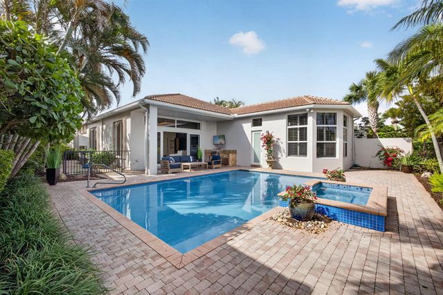 131 Porto Vecchio Way, Palm Beach Gardens, FL 33418