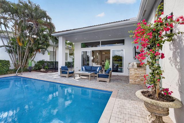 131 Porto Vecchio Way, Palm Beach Gardens, FL 33418