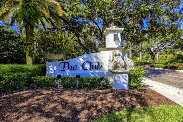 131 Porto Vecchio Way, Palm Beach Gardens, FL 33418
