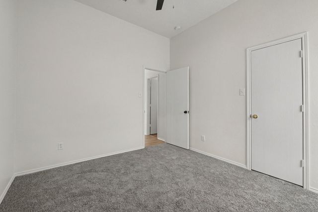7315 Marsland Lane, Arlington, TX 76001