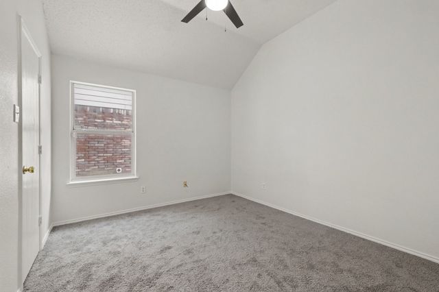 7315 Marsland Lane, Arlington, TX 76001