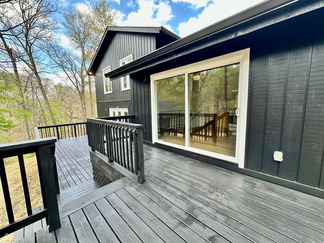 1510 W Shore Loop, Martinsville, IN 46151