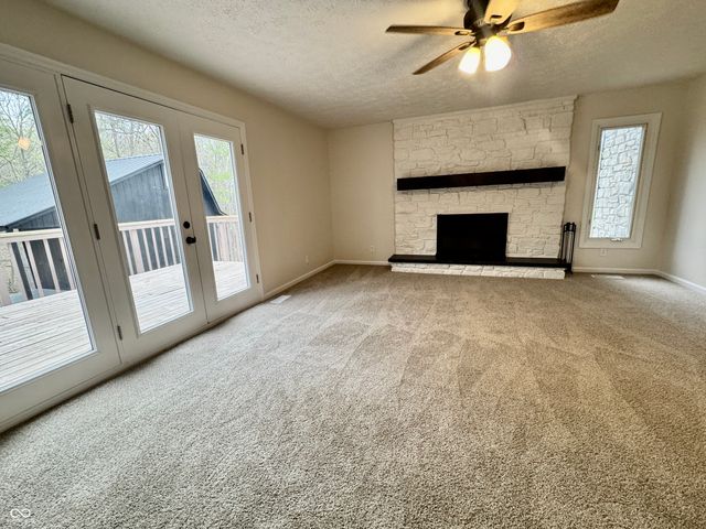 1510 W Shore Loop, Martinsville, IN 46151