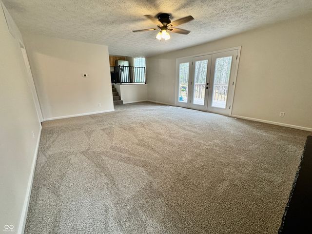 1510 W Shore Loop, Martinsville, IN 46151