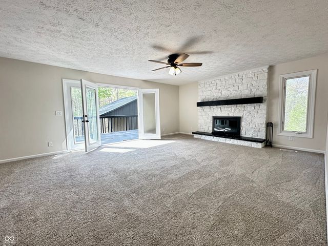 1510 W Shore Loop, Martinsville, IN 46151