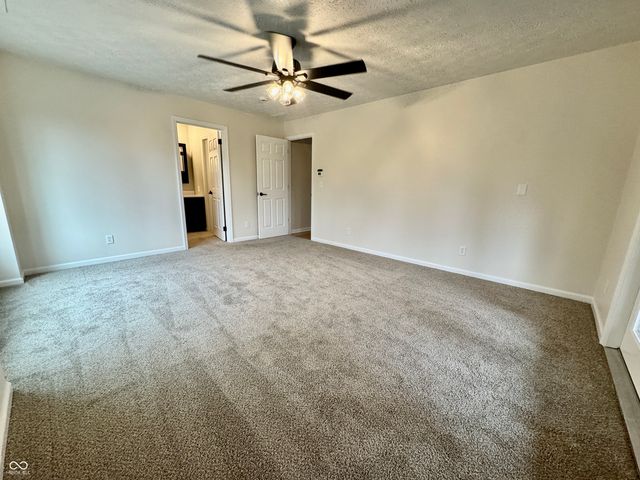 1510 W Shore Loop, Martinsville, IN 46151