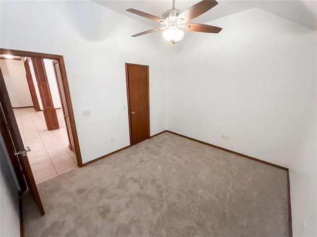 13808 S Robinson Avenue, Oklahoma City, OK 73170