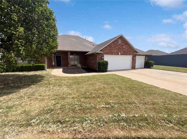 13808 S Robinson Avenue, Oklahoma City, OK 73170