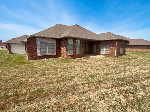 13808 S Robinson Avenue, Oklahoma City, OK 73170