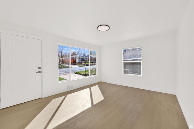 3831 S ORCHARD AVE, South Ogden, UT 84403