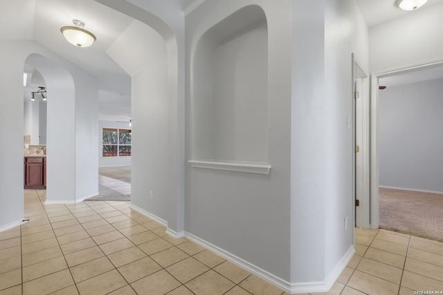15107 S Wingheart, San Antonio, TX 78253