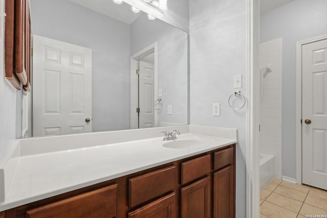15107 S Wingheart, San Antonio, TX 78253