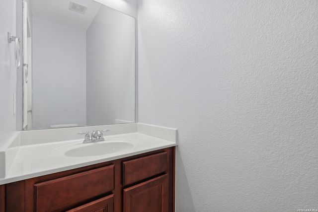 15107 S Wingheart, San Antonio, TX 78253