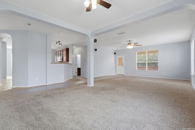 15107 S Wingheart, San Antonio, TX 78253