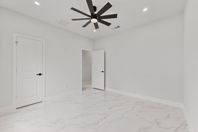 404 Luzon Street, Tool, TX 75143