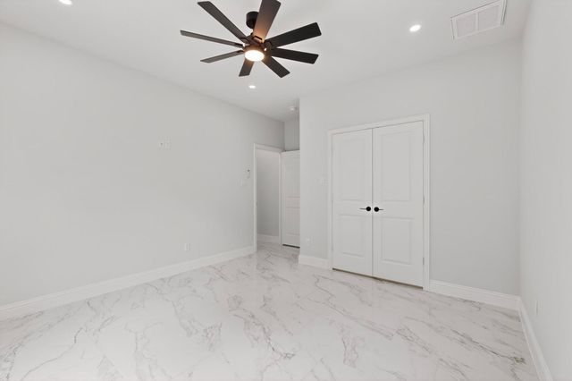 404 Luzon Street, Tool, TX 75143