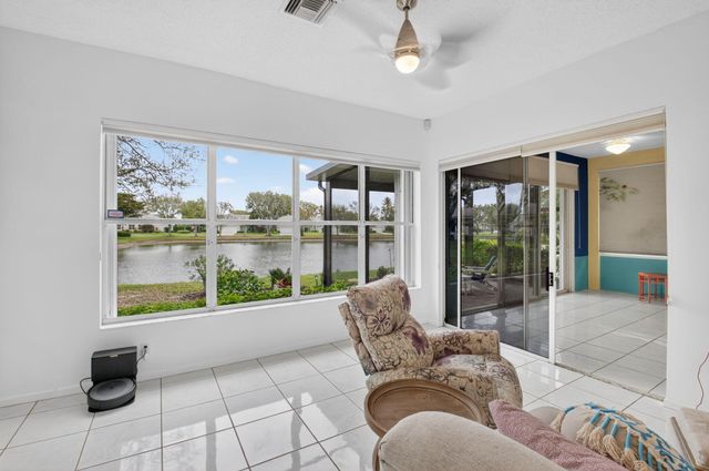 7823 Rockford Road, Boynton Beach, FL 33472