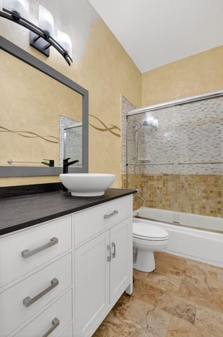 7823 Rockford Road, Boynton Beach, FL 33472