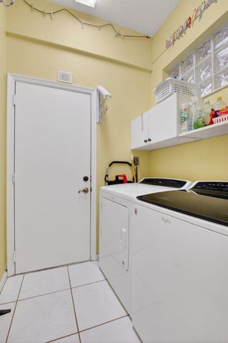 7823 Rockford Road, Boynton Beach, FL 33472