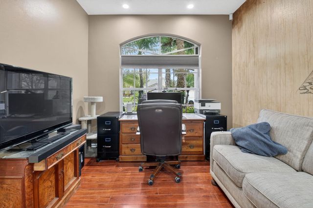 7823 Rockford Road, Boynton Beach, FL 33472