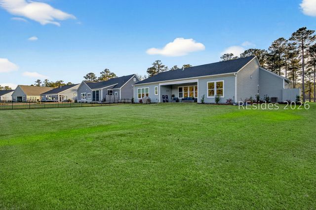 1118 Riverton Pointe Blvd, Hardeeville, SC 29927