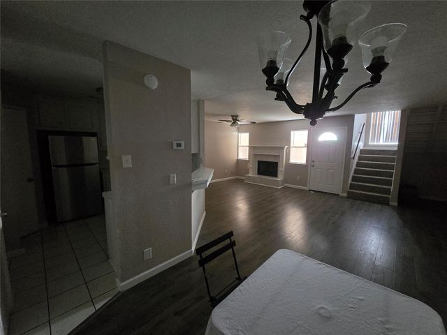 50 Evanston Street 5, Houston, TX 77015