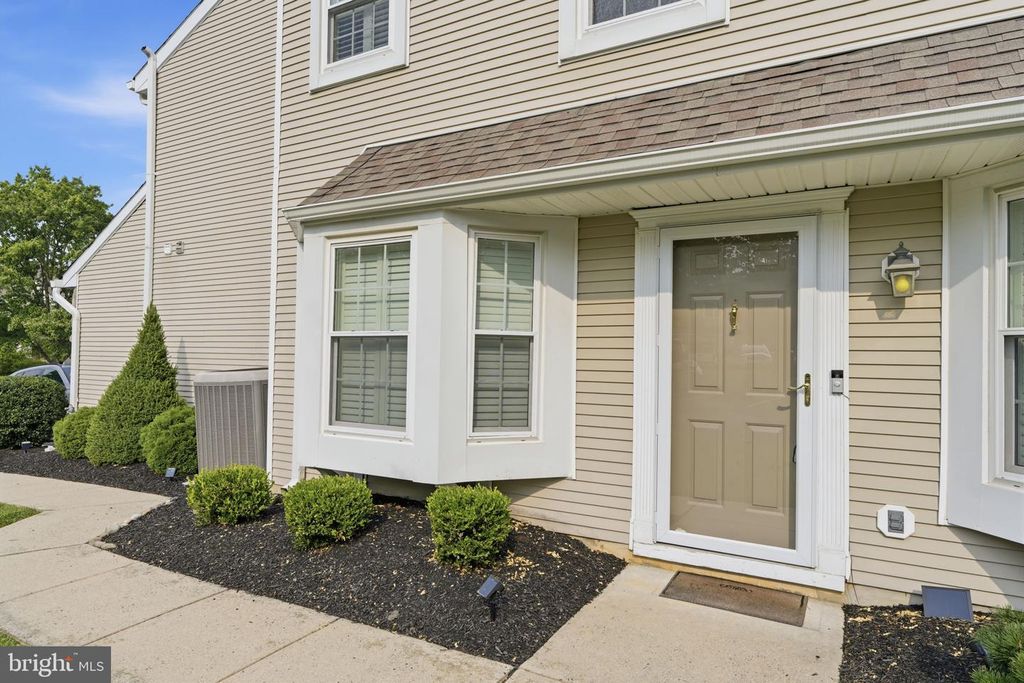 506 COACHWOOD CT, NEWTOWN, PA 18940 — photo 3