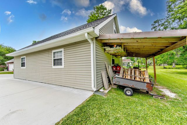 207 Ouiski Bayou Drive, Houma, LA 70360