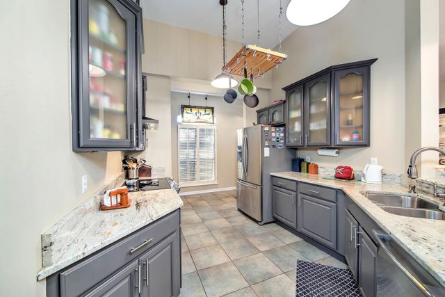 207 Ouiski Bayou Drive, Houma, LA 70360