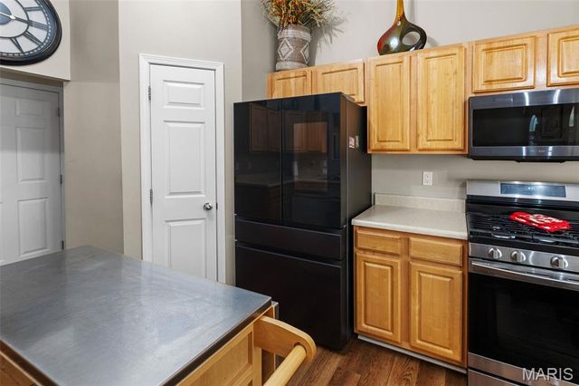 137 Egret Court, Belleville, IL 62223