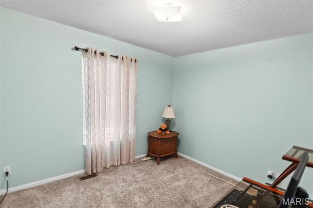 137 Egret Court, Belleville, IL 62223
