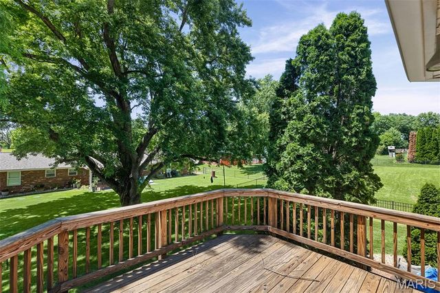 137 Egret Court, Belleville, IL 62223
