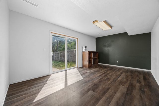 2038 Hannah Jo Court, Iowa City, IA 52240