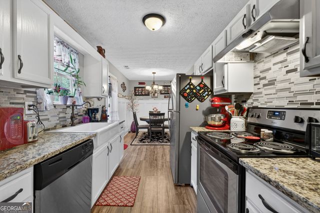 710 Trickle Lane, Mcdonough, GA 30252