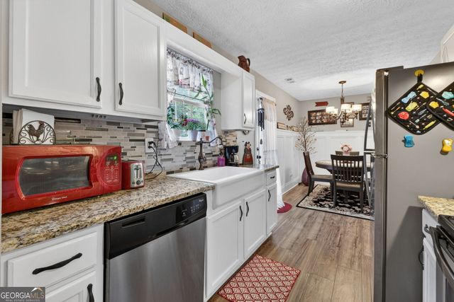 710 Trickle Lane, Mcdonough, GA 30252