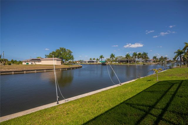 9493 ST PAUL DRIVE, Port Charlotte, FL 33981