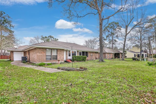 1747 Cloister Drive, Crosby, TX 77532
