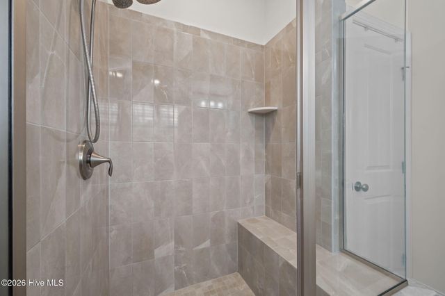 35 W Cloverfield Lane, Hampstead, NC 28443