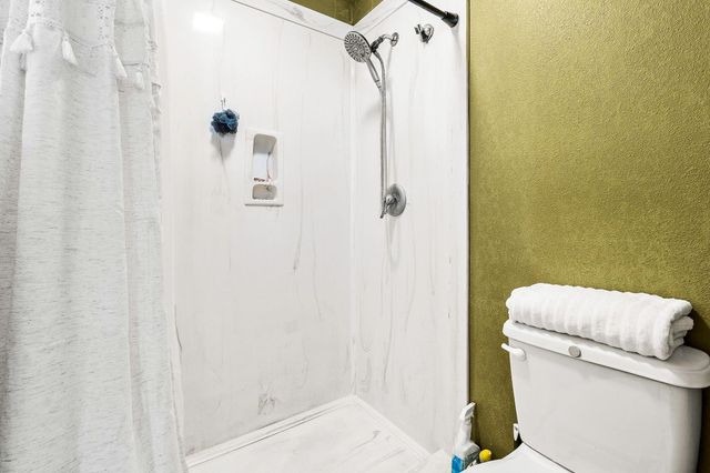 819 Hidden Oaks Drive, Point Blank, TX 77364