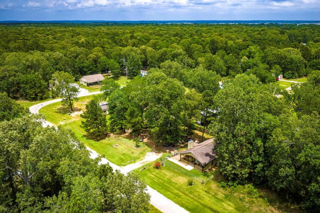 819 Hidden Oaks Drive, Point Blank, TX 77364