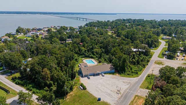819 Hidden Oaks Drive, Point Blank, TX 77364