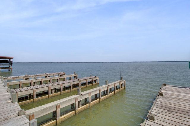 819 Hidden Oaks Drive, Point Blank, TX 77364