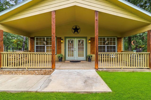 819 Hidden Oaks Drive, Point Blank, TX 77364