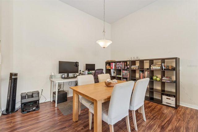 21041 SUNPOINT WAY 201, Lutz, FL 33558