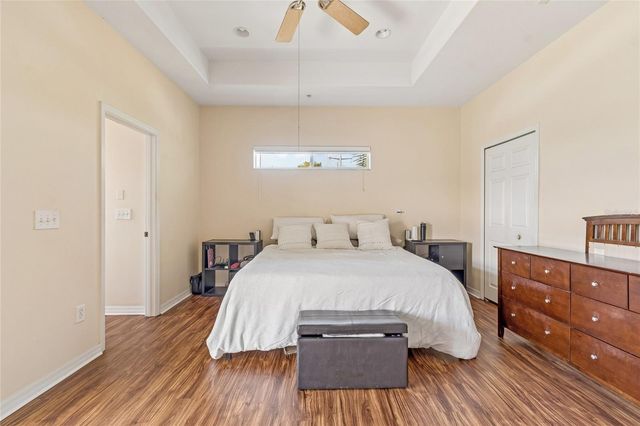 21041 SUNPOINT WAY 201, Lutz, FL 33558