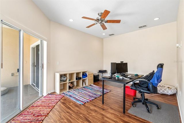 21041 SUNPOINT WAY 201, Lutz, FL 33558