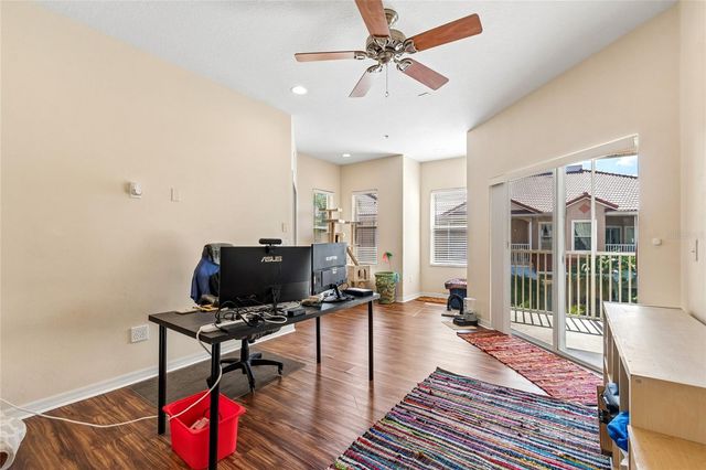 21041 SUNPOINT WAY 201, Lutz, FL 33558