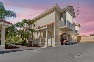 21041 SUNPOINT WAY 201, Lutz, FL 33558
