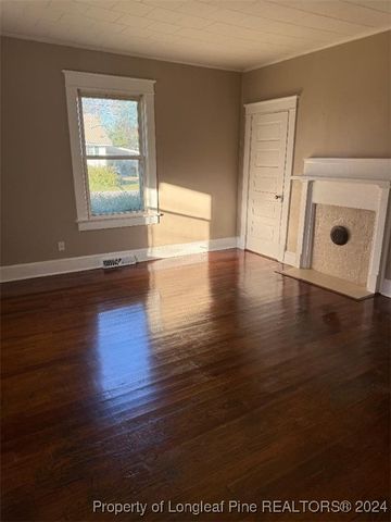 401 S 17th Street, Erwin, NC 28339